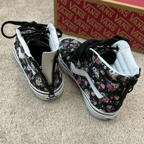 Old Skool Butterfly Floral Zipp Vans - Picture 3 of 10